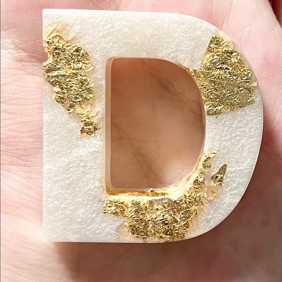 Resin keychains - Picture 5 of 13